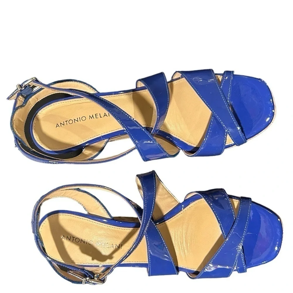 {Antonio Melani} Sydniee Cross Strap Ankle Wedge